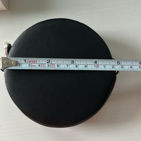 Dior Beauty Vanity Round Purse - Picture 9 of 10